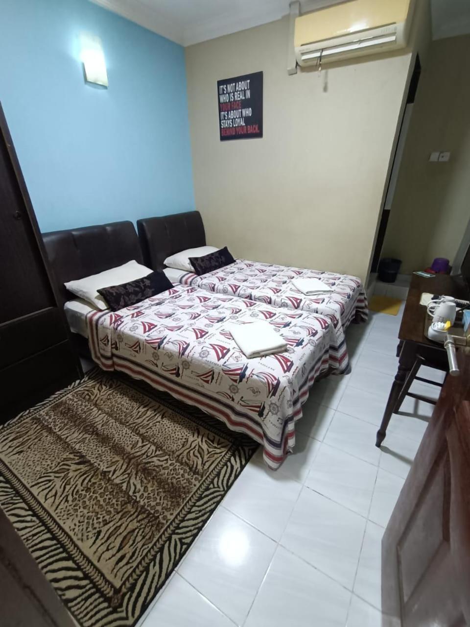Manja Inn, Paka 외부 사진